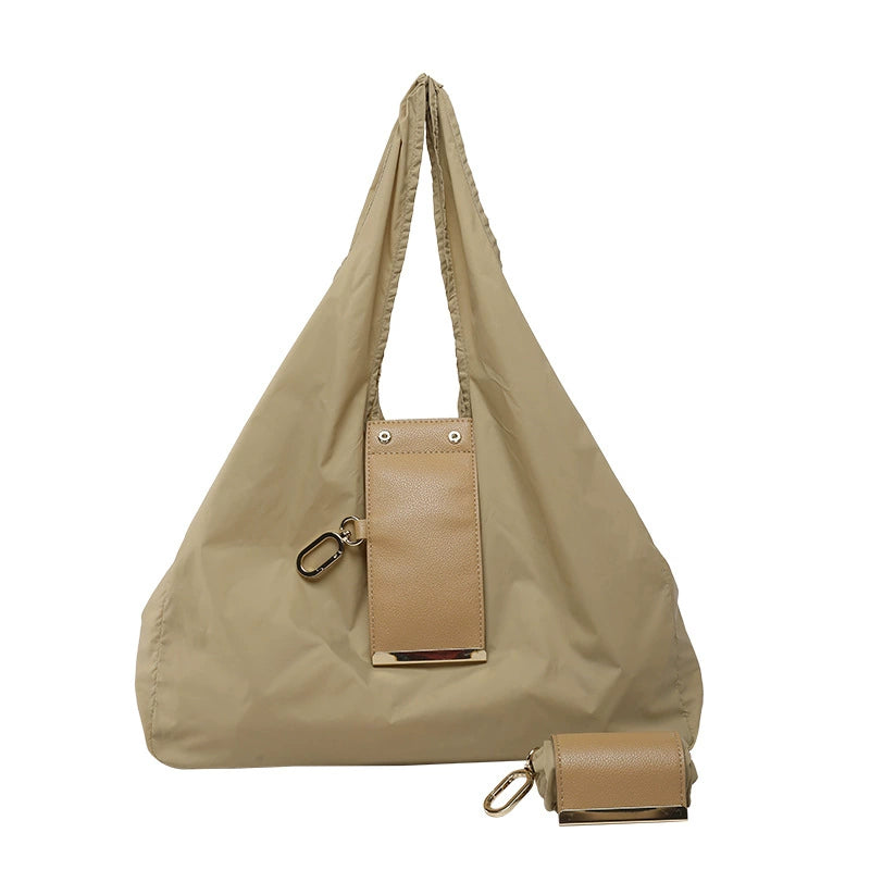 Foldable Travel Tote Bag Keychain（It can be super folded, the size of a coin purse）