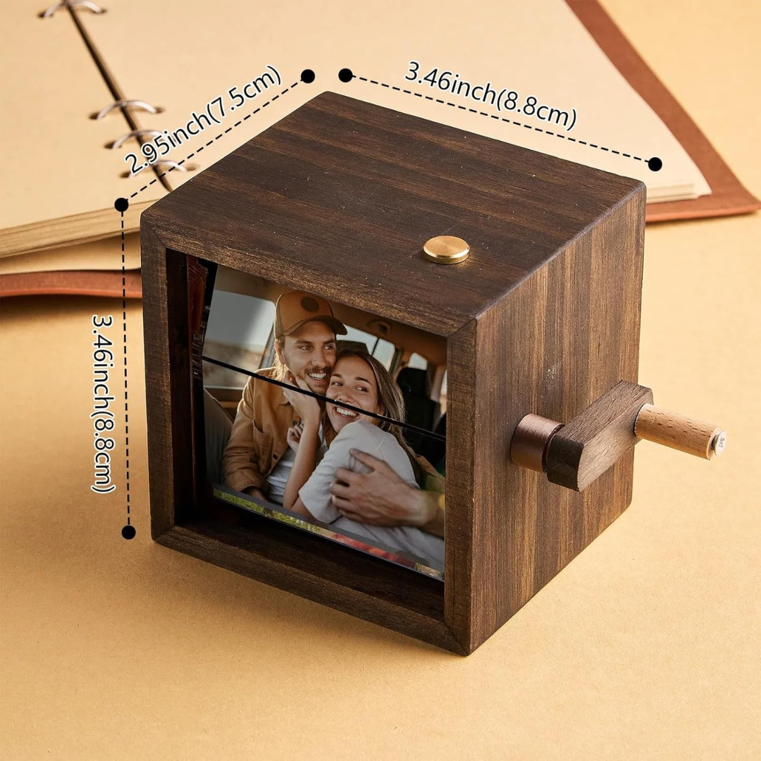 DIY Crank Photo Box