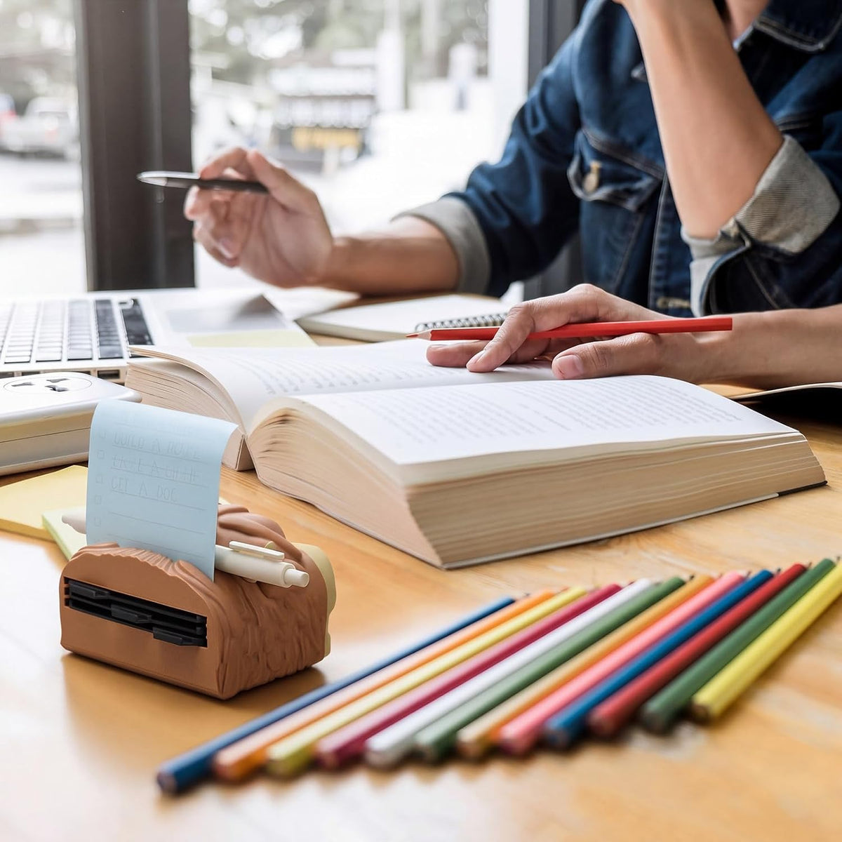 Highland Cow Campus Desk Sticky Note Organizer