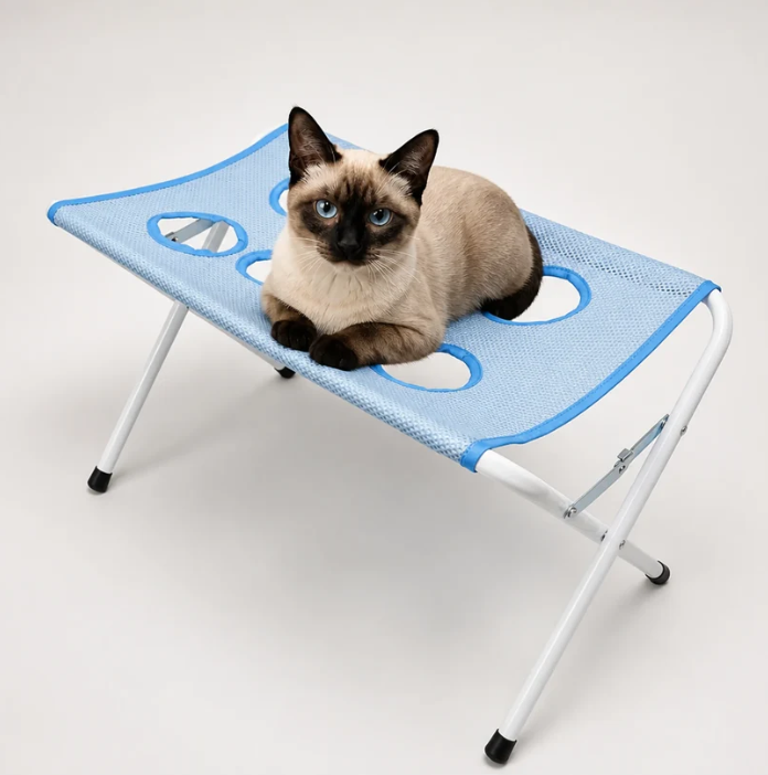 Cat Bath Stand | Hanging Anti-Claw Hammock with 8 Holes